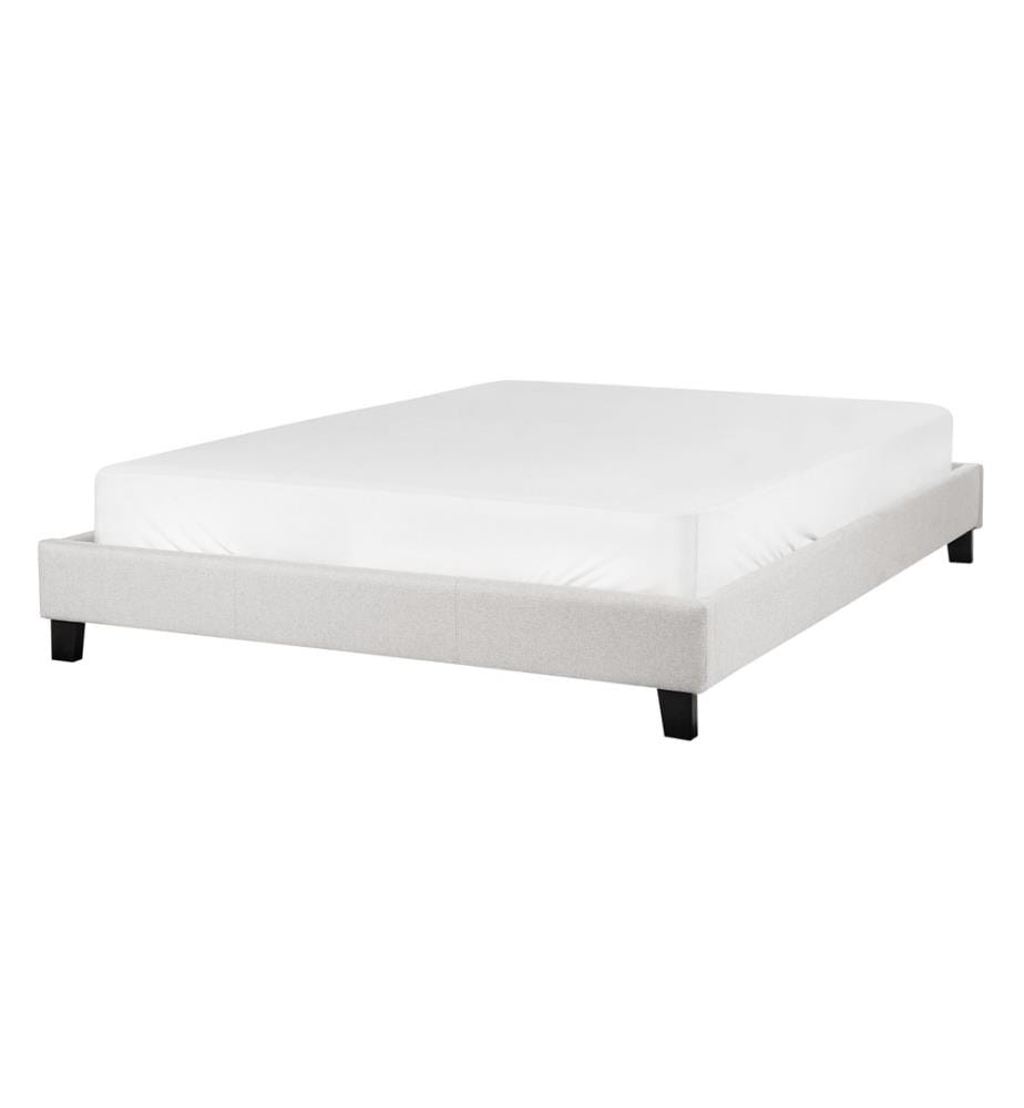 Polsterbett Hellgrau Stoffbezug mit Lattenrost 140x200 cm ohne Kopf- und Fussteil Modern Skandi Schlafzimmer Ausstattung Doppelbett Bettrahmen