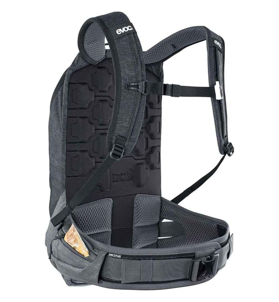 evoc backpack protector