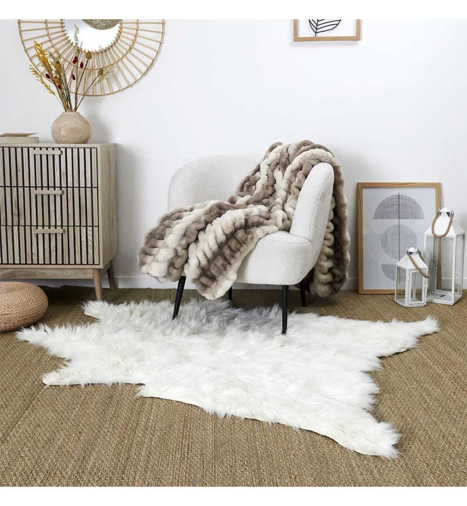 Faux Fur Beast Skin Rug White DeinDeal