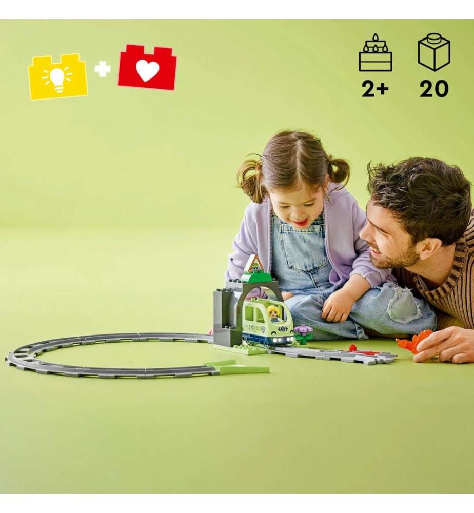 LEGO 10425 - Set d'extension : Les rails et le tunnel du train