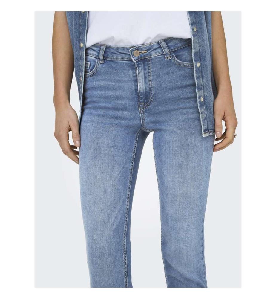 Jeans - Medium Blue Denim