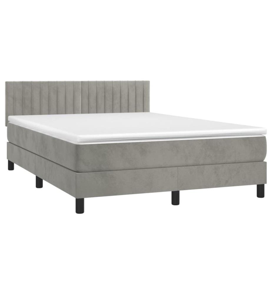 Boxspringbett mit Matratze Hellgrau 140x200 cm Samt