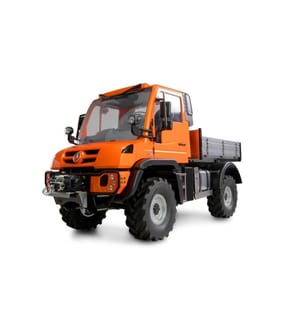 AMEWI - Mercedes-Benz Unimog porte-outils 4WD Orange 1:10, ARTR