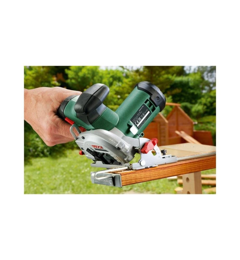 BOSCH - Scie circulaire portative sans fil UniversalCirc 12 Solo