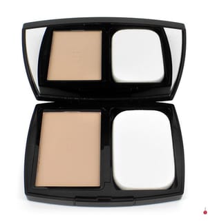 Ultra Le Teint Compact Foundation SPF15, B20