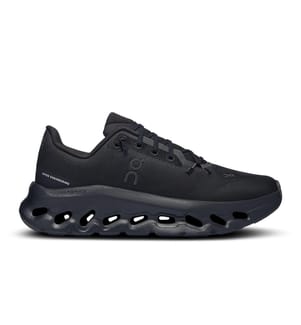 Sneakers On Cloudtilt - Eclipse Black