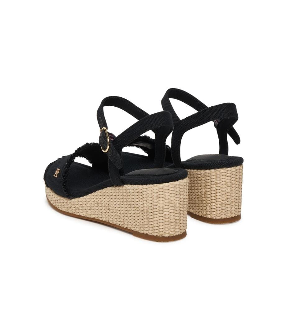 Pumps mit Keilabsatz und Logo-Emblem – Schwarz