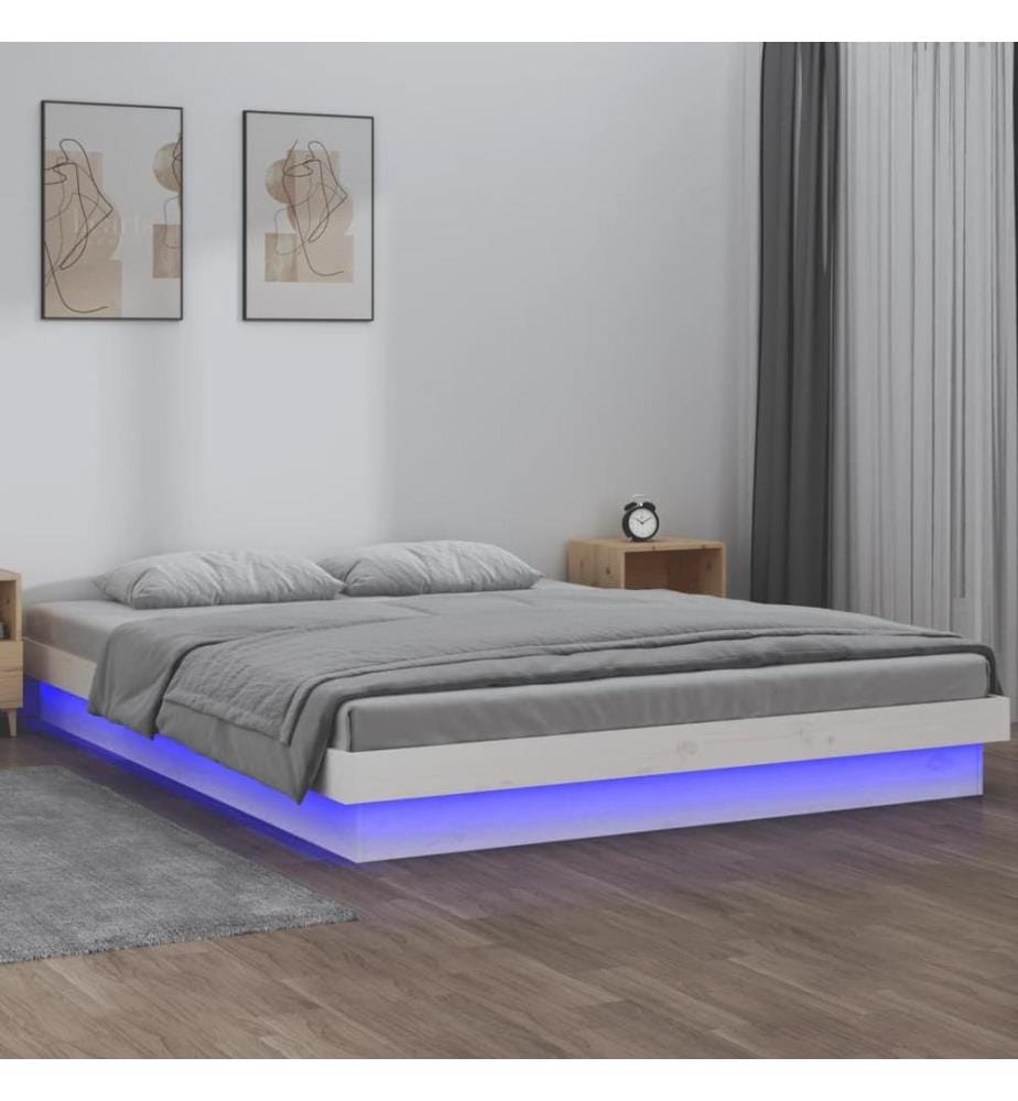 Cadre de lit à LED sans matelas blanc 200x200 cm bois massif
