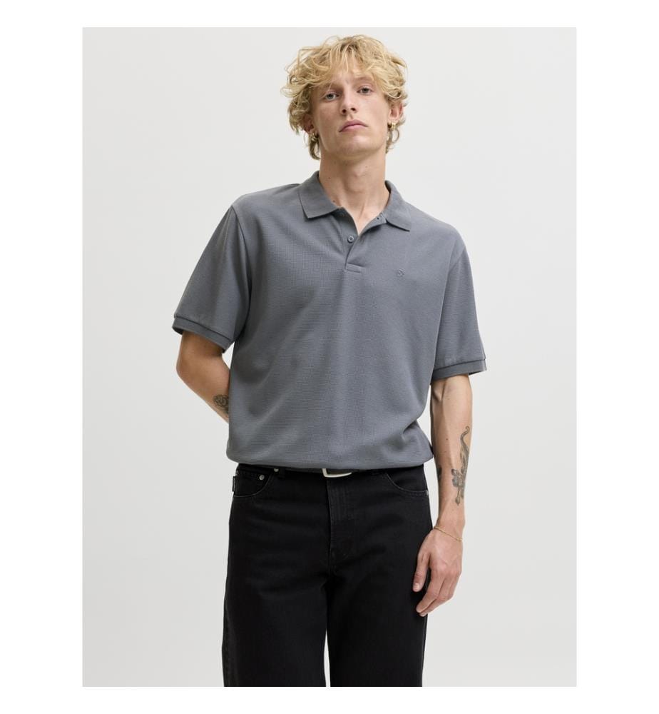 Polo – Turbulence