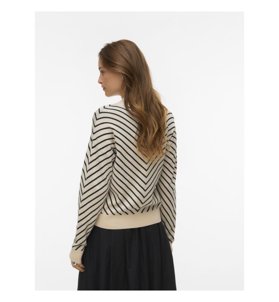 Pull - Birch W. Black