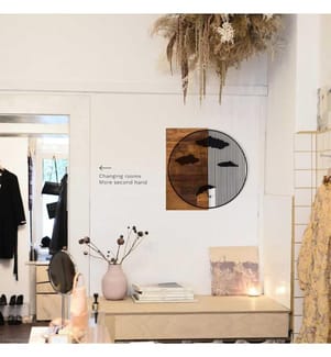 Dekoratives Wandaccessoire aus Holz, Schwarznuss, Metall, Holzrahmen