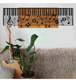 Dekoratives Wandaccessoire aus Holz, Schwarznuss, Metall, Holzrahmen