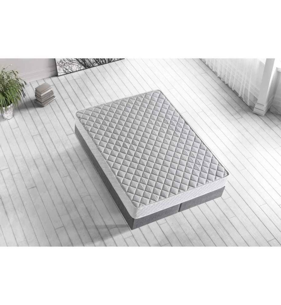 Matelas, blanc, housse en tissu spécial, une face ferme - une face souple