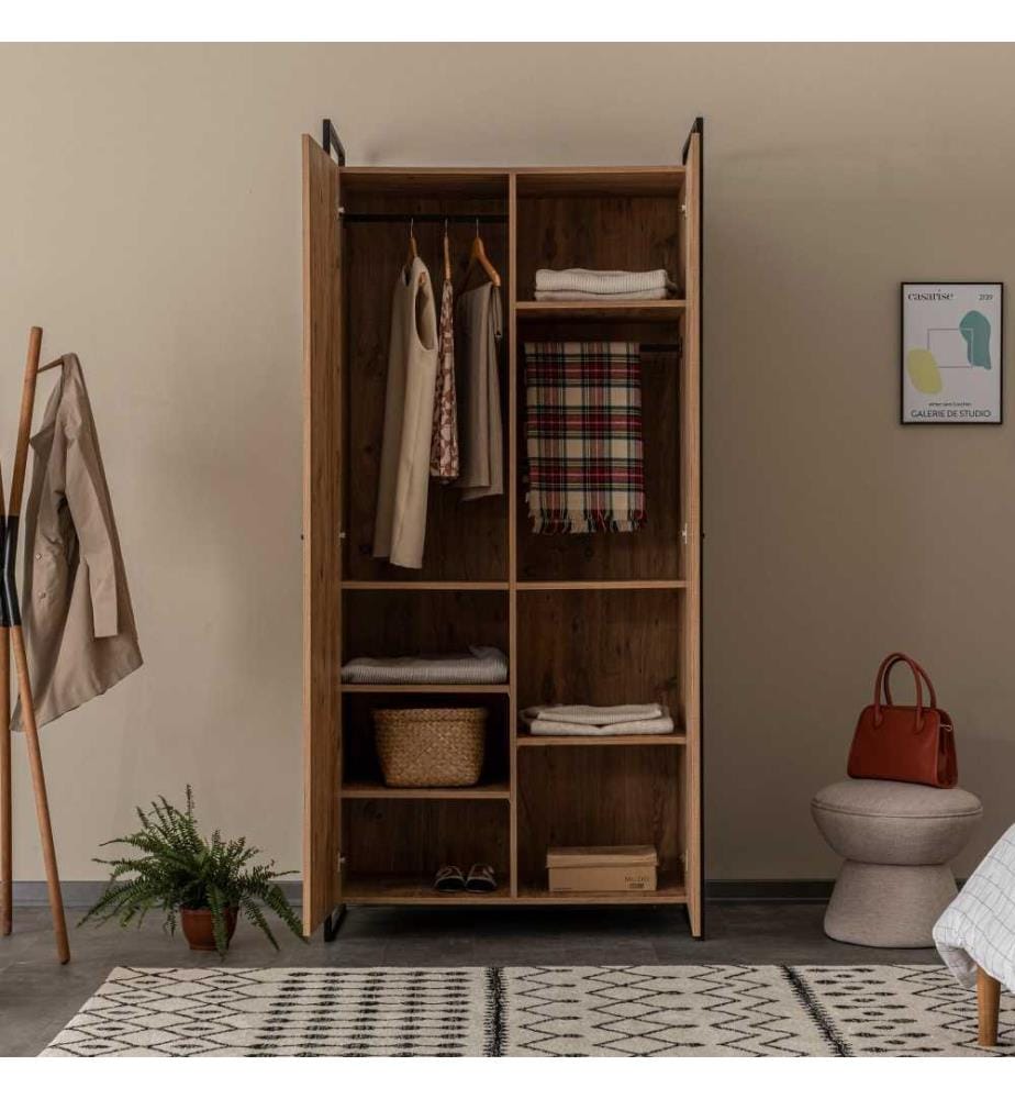 Armoire, pin atlantique, panneau de particules mélaminé