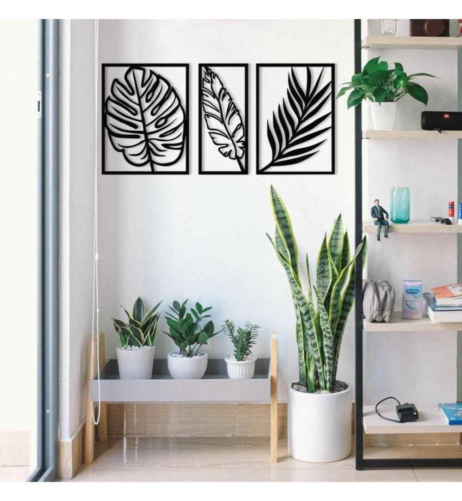 Decorative Metal Wall Accessory, Black, Metal