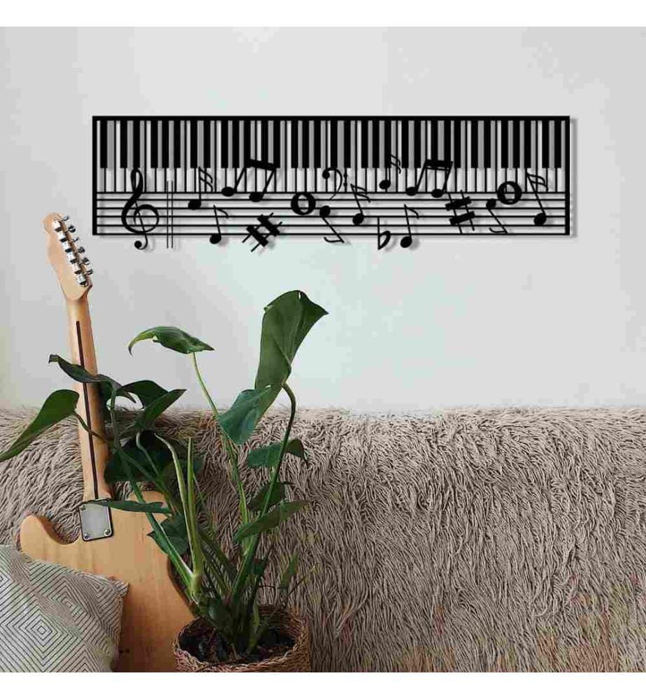 Decorative Metal Wall Accessory, Black, Metal