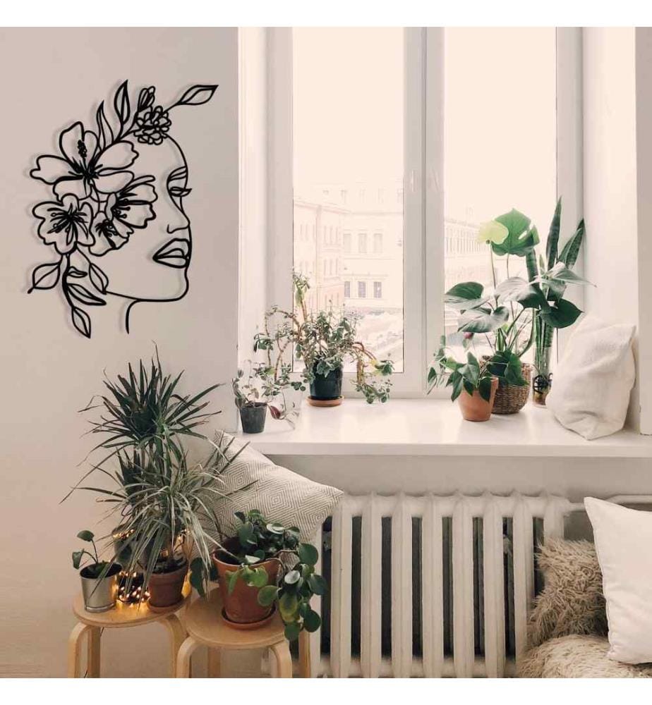 Decorative Metal Wall Accessory, Black, Metal
