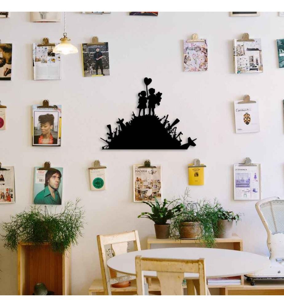Decorative Metal Wall Accessory, Black, Metal
