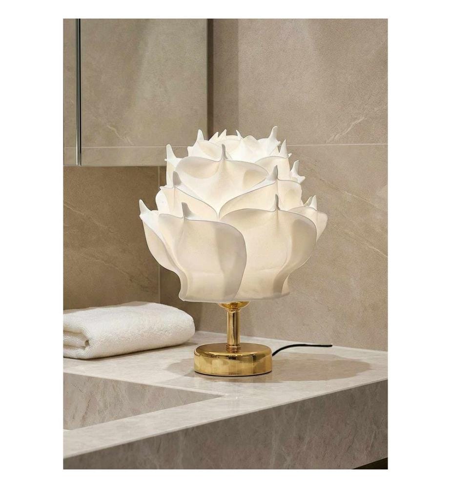 Lampe de table, corps en métal, blanc, or brillant