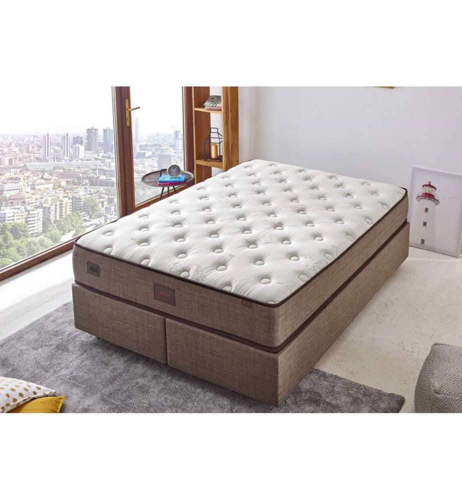 Materassi Bianchi, In Schiuma Fredda, 150X150X200 cm,