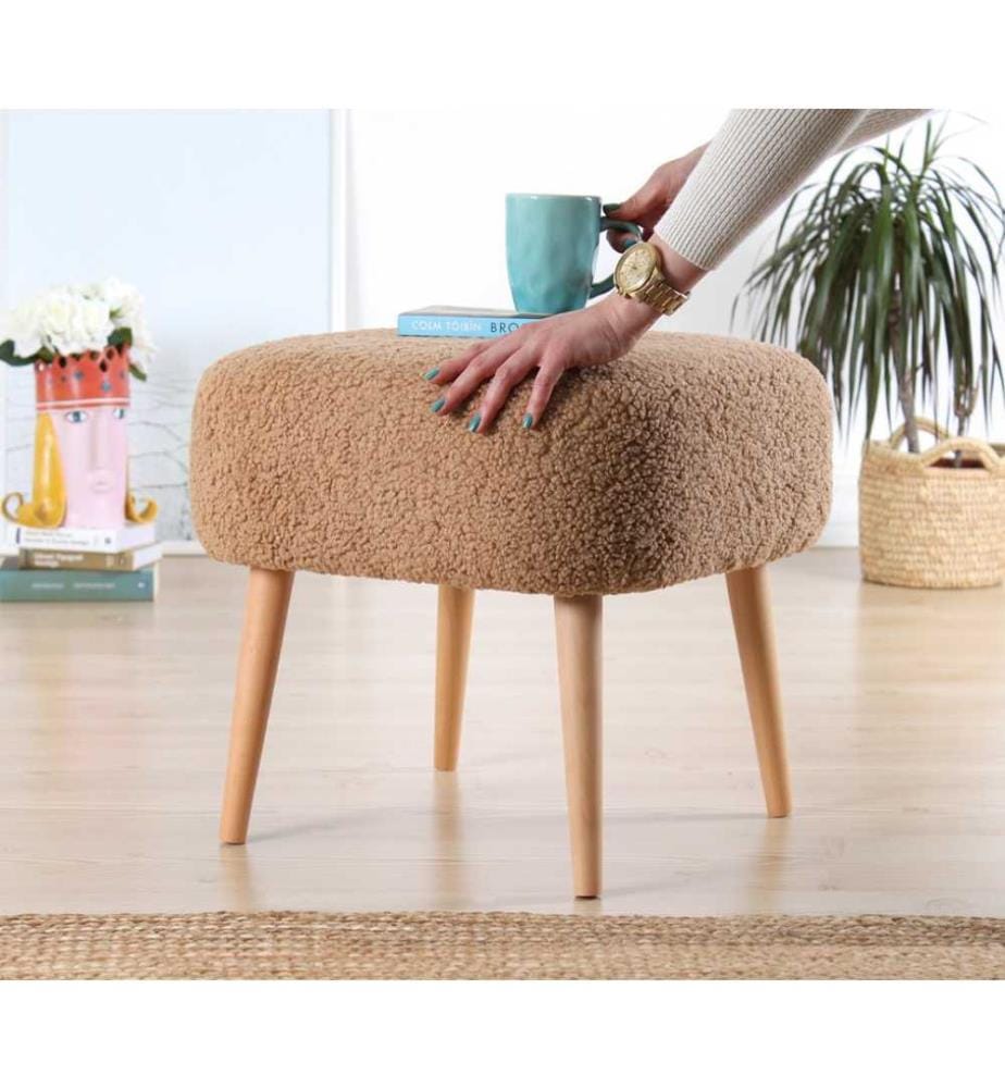 Pouf, marron, fausse fourrure, pieds en bois