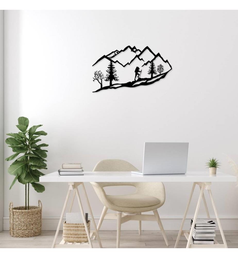 Decorative Metal Wall Accessory, Black, Metal