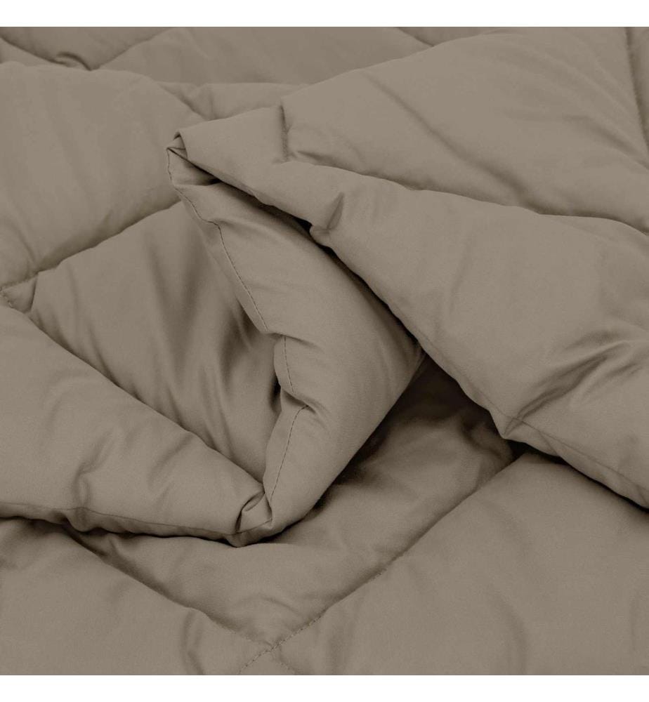 Winterbettdecke Hellgrau 220 x 140 cm Microfiber