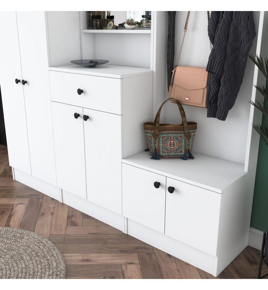 Blanc, Stand Du Vesti
