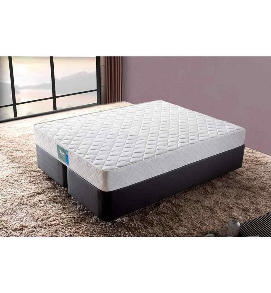 Materasso, bianco, rivestimento in tessuto jacquard, materasso rigido