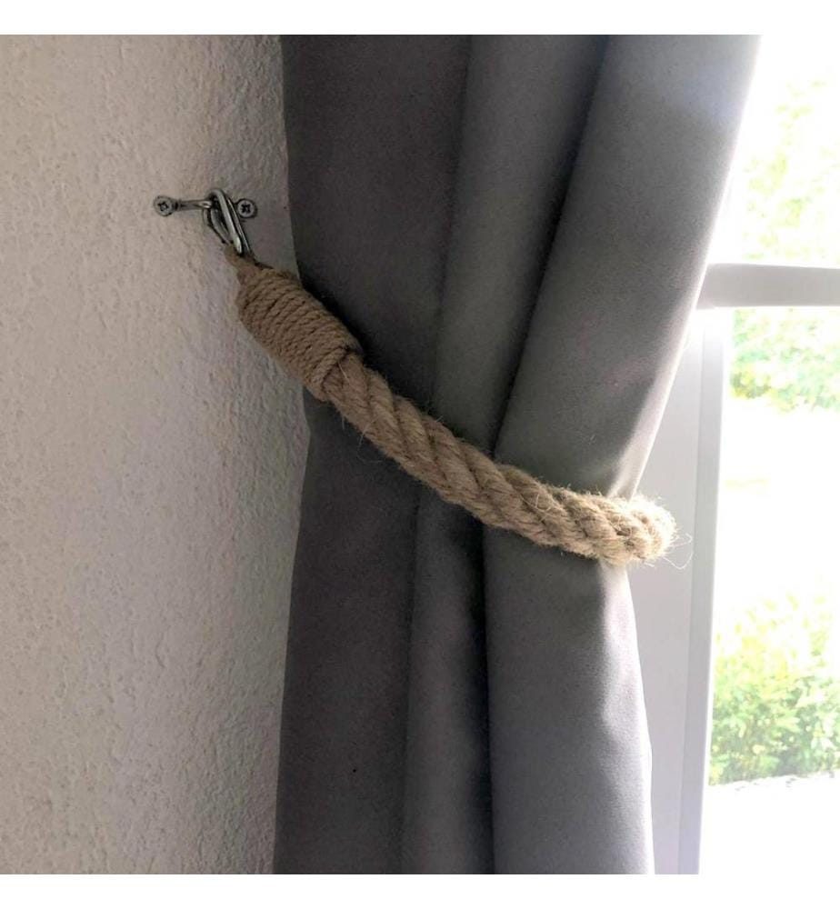 Pipe Hook, Walnut, Rope