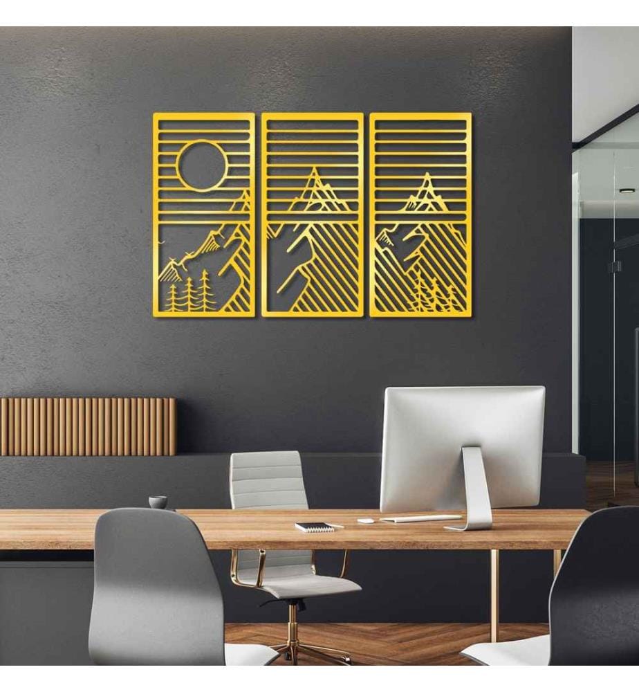 Decorative Metal Wall Accessory, Gold, Metal Body