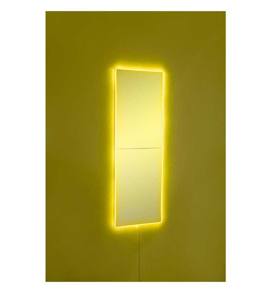 Specchio con illuminazione a LED, giallo, specchio infrangibile anti-persiane, specchio acrilico con supporto in MDF