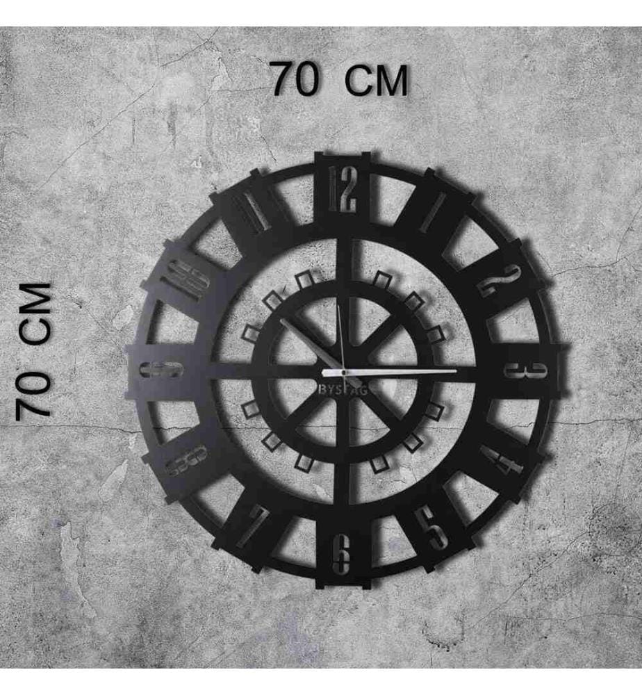Decorative Metal Wall Clock, Black, Metal