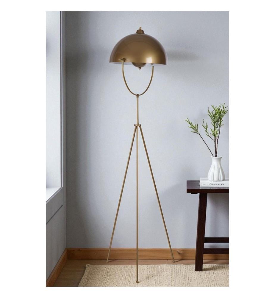 Lampadaire, or, boîtier métallique