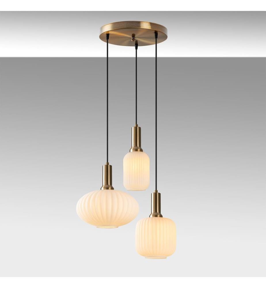 Kronleuchter, Gold, Metallkörper, Glaskappen