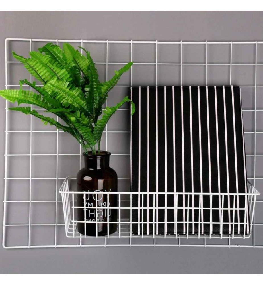 Decorative Metal Wall Accessory, White, Metal
