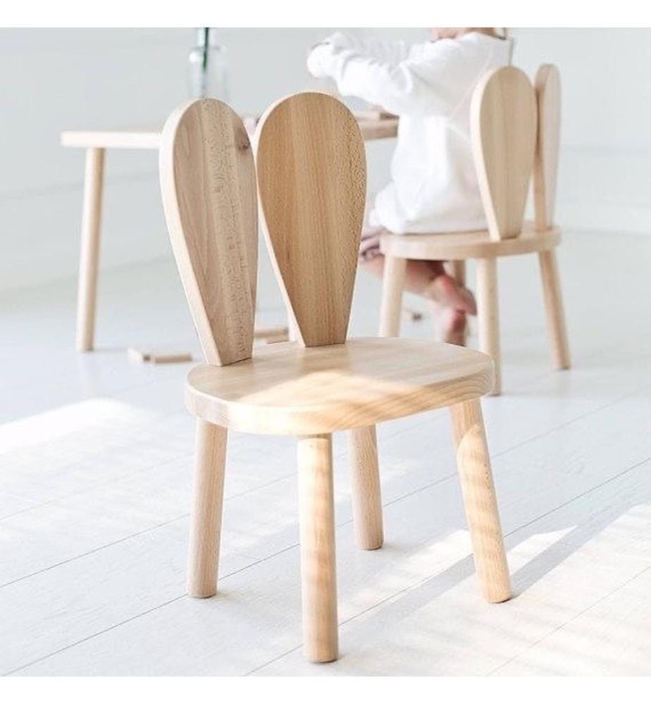 Kinderstuhl, braun, 100 % MDF, Beine aus Buchenholz