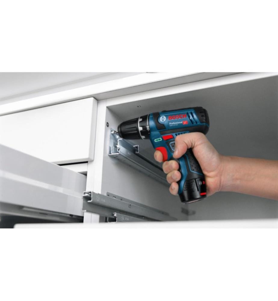 BOSCH - Professional Perceuse-visseuse sans fil PRO GSR 12V-15 Set dans le sac de transport