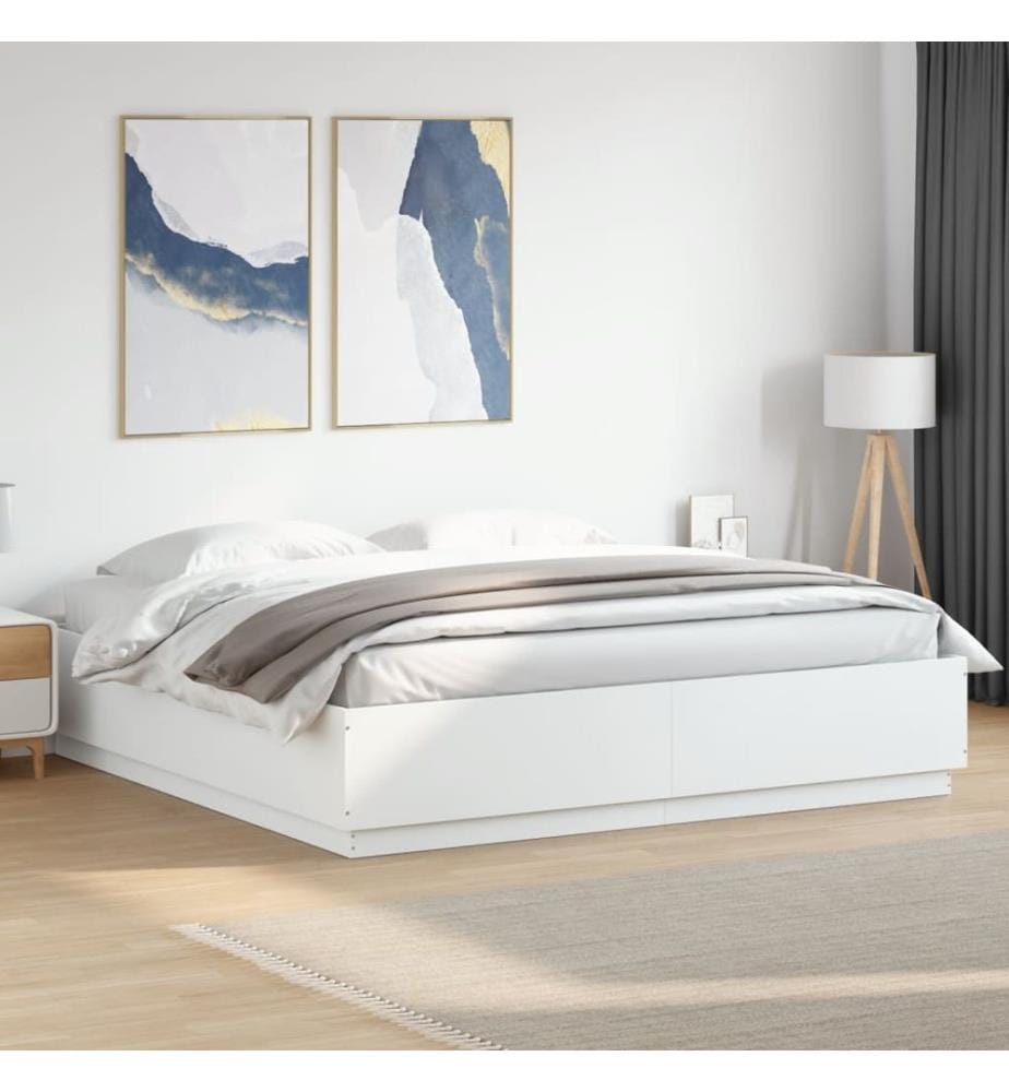 Cadre de lit avec LED sans matelas blanc 180x200 cm