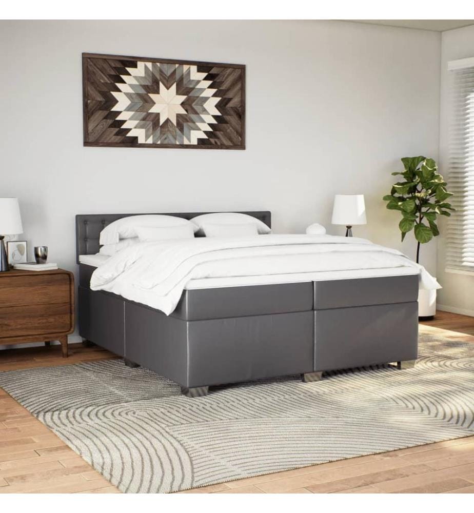 Boxspringbett mit Matratze Grau 200x200 cm Kunstleder