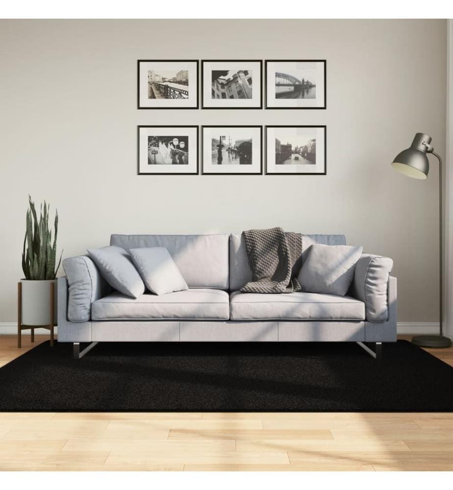 Tapis à poils courts doux et lavable noir 140x200 cm
