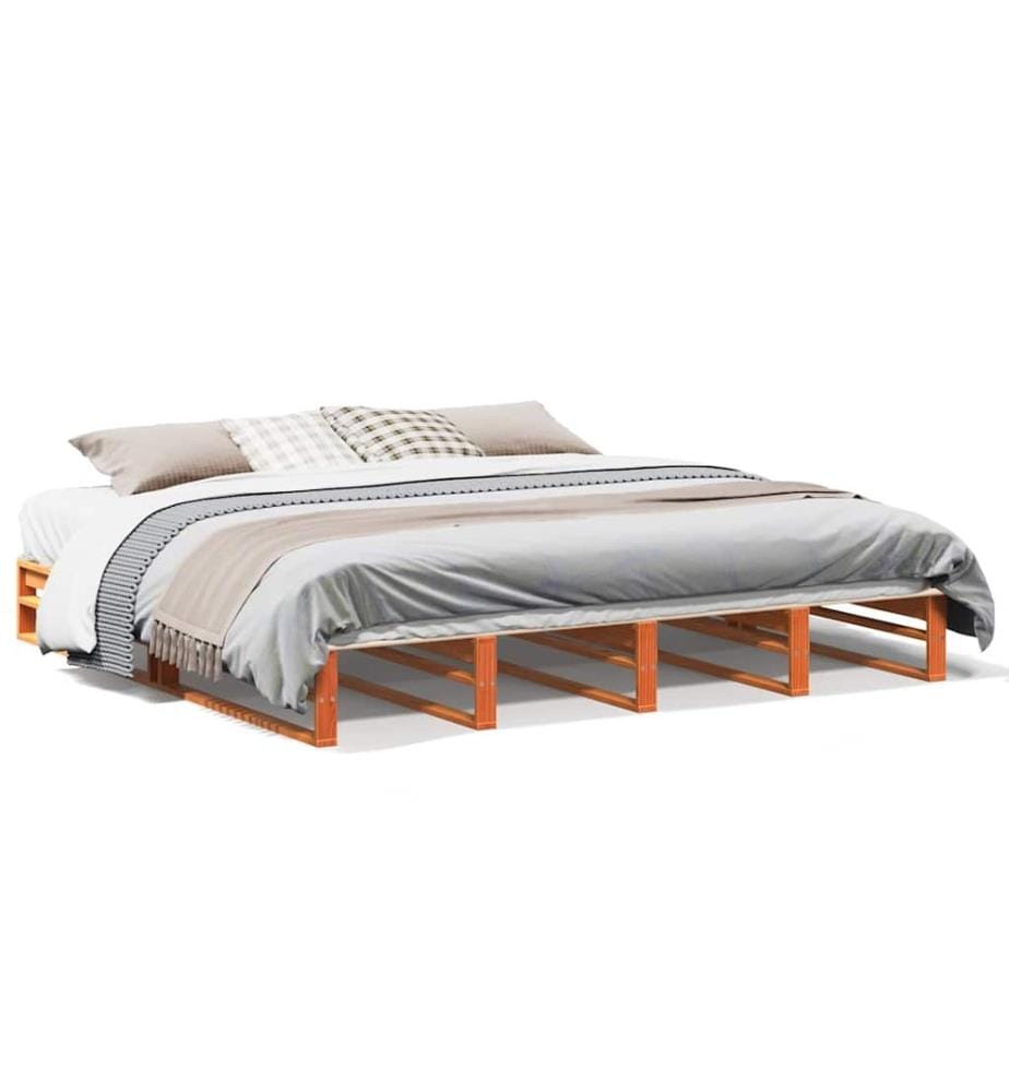 Cadre de lit sans matelas cire marron 200x200cm bois pin massif