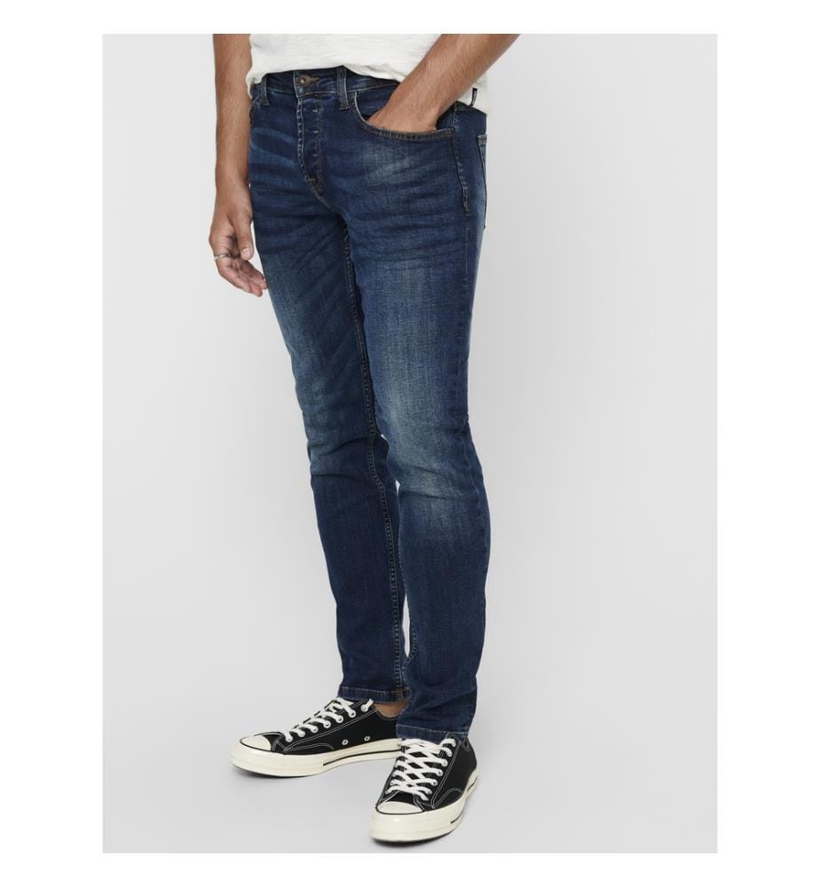 Jeans - Medium Blue Denim