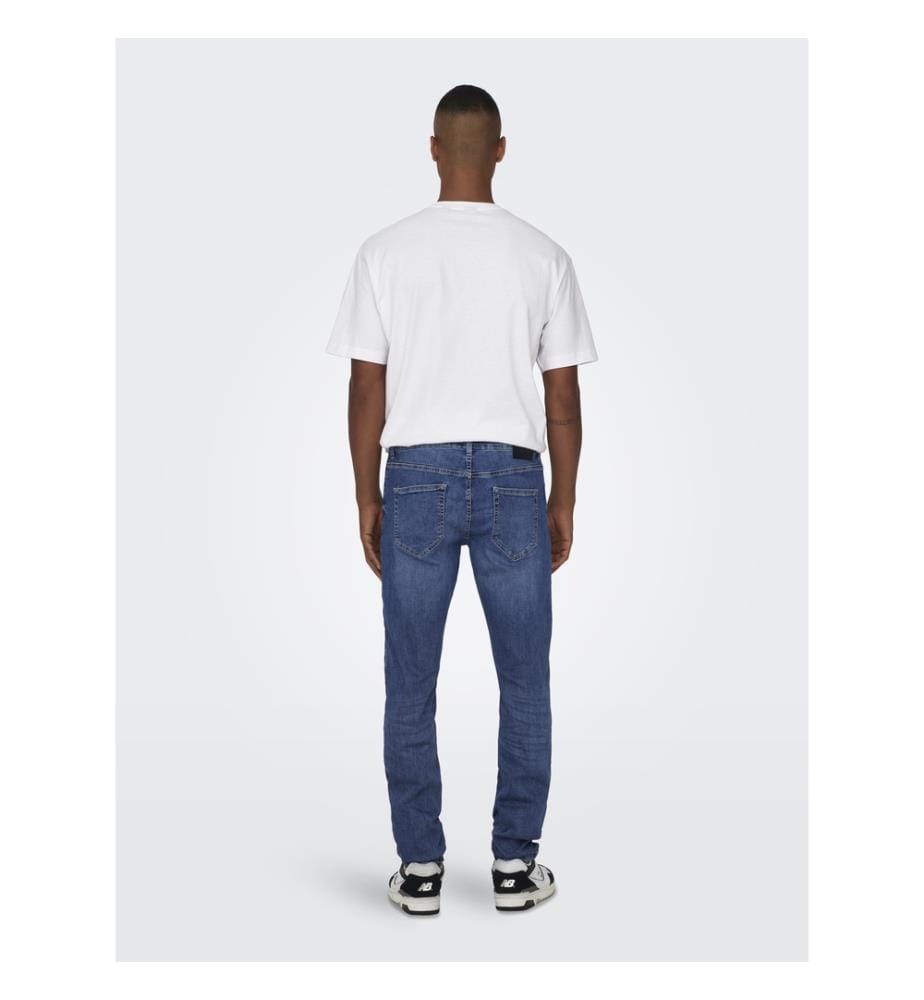 Jeans - Medium Blue Denim