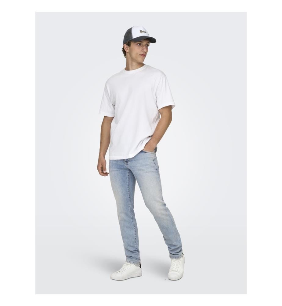 Jeans - hellblauer, verwaschener Denim