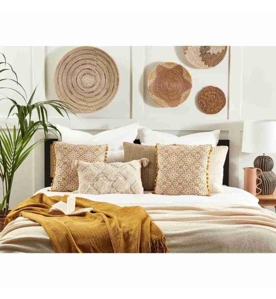 Coussins Décoratifs Jaune en Coton 45 x 45 cm à Motif Floral Housse Amovible avec Remplissage Impression par Bloc et Pompons Lot de 2