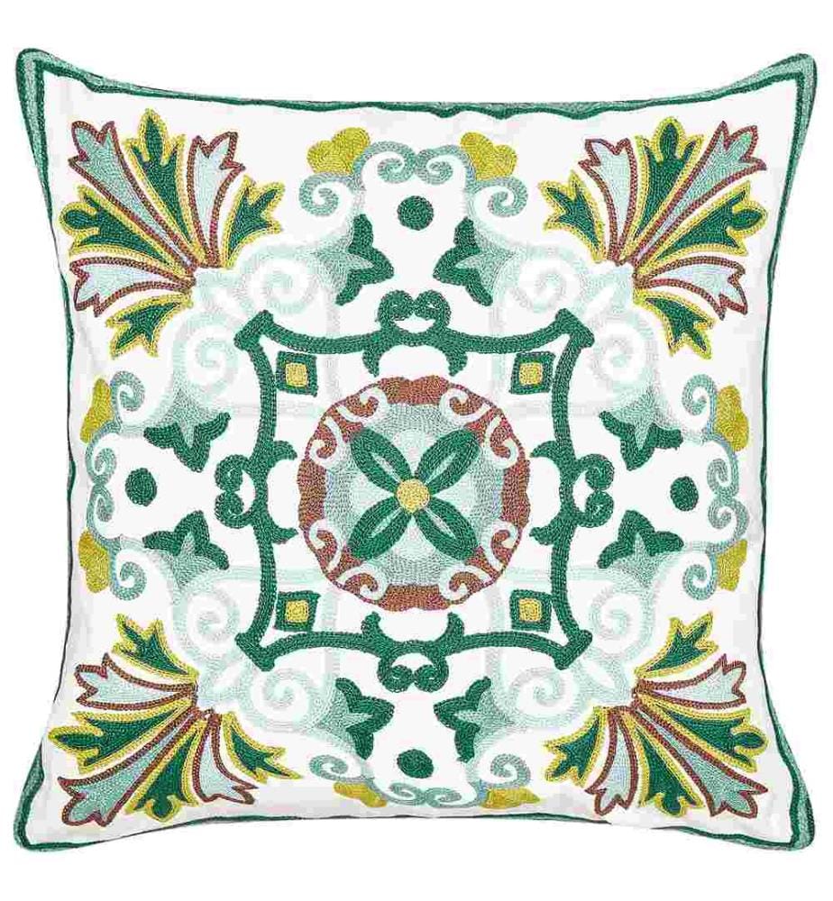 Lot de 2 Coussins Décoratifs en Coton Beige 45 x 45 cm à Motif de Coeurs Brodés Housse Amovible Rembourré Accessoire Intérieur Déco