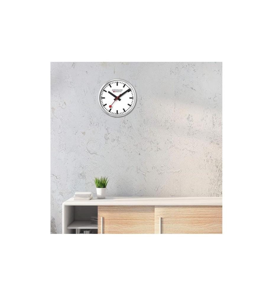 MONDAINE - Wanduhr Quartz Ø 25 cm, Silber