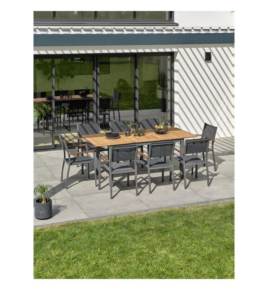 Tavolo da giardino ORSINO (150/200x90 cm) in alluminio e piano in legno d'acacia con prolunga a farfalla e 8 poltrone impilabili ORSINO - GRIGIO ANTRACITE