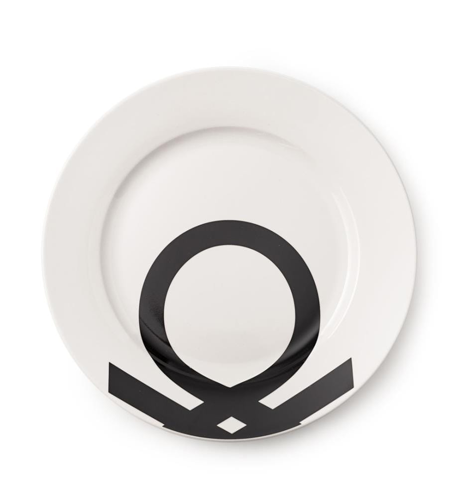 18 Piece Porcelain Dinner Service - Black